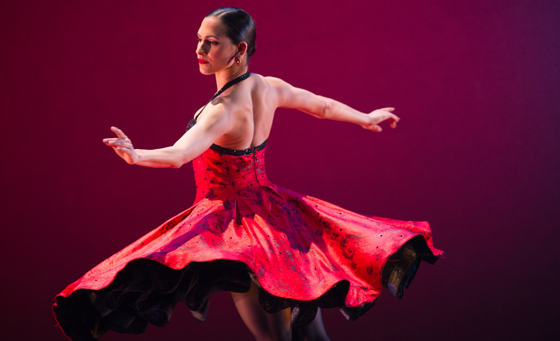 Ballet Hispanico premieres on big screen - The Daily Courier