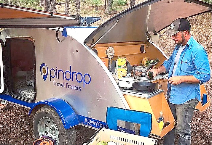 cottonwood mayor hears "pin drop" on new travel trailer career