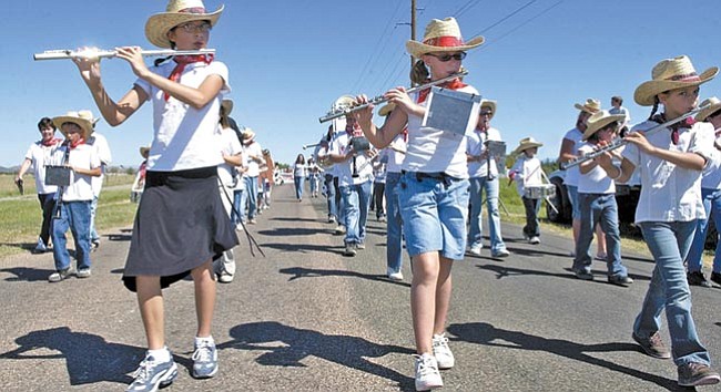 File/The Daily Courier <br>
The Franklin Phonetic School marching band plays in the 21st annual First Territorial Capital Days Parade in this photo from Sept. 1, 2007.