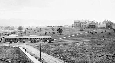 Sharlot Hall Museum/Courtesy photo<br>Whipple Barracks General Hospital No.20, as it was known in 1918 with officers’ quarters on the hill to the right.
