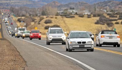 Matt Hinshaw/The Daily Courier<br>
Vehicles fill the two lanes of Highway 89 during the start of rush hour from Prescott heading north toward Chino Valley Thursday evening.
