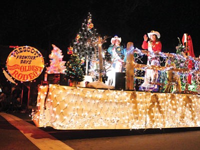 Prescott’s 19th annual Holiday Light Parade will be held at 6 p.m. Saturday on the streets surrounding the courthouse plaza. (The Daily Courier, file)