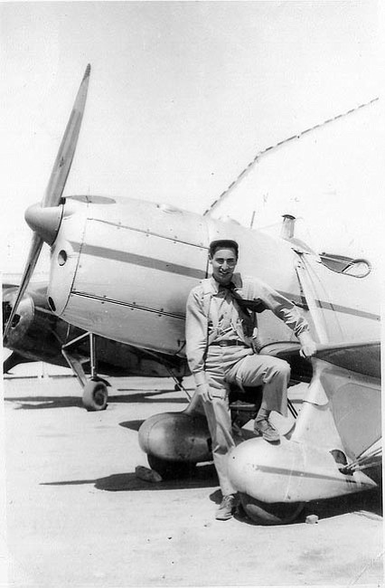Courtesy<br>
Eighty-three-year-old Prescott retiree Cal Cohen spent about three months in Prescott in 1943 for World War II pilot training. Here, he stands in front of his plane in an April 1943 photo.