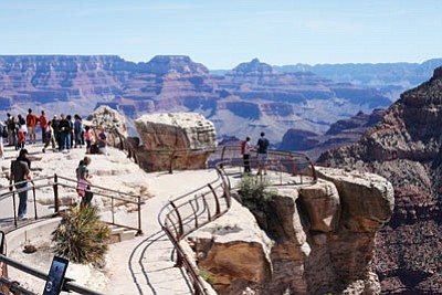 Fatal fall reported at Grand Canyon's Mather Point on south rim ...