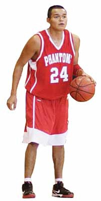 <br>Ryan Williams/WGCN<br>
Phantom Daniel Celis scored 14 points in the Phantoms' recent game against San Tan Foothills.