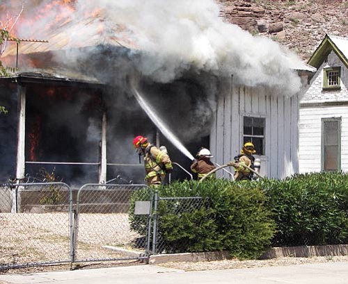 Downtown home destroyed by fire | Kingman Daily Miner | Kingman, AZ