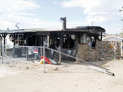 dolan springs fire br shelter leaves without family believed destroyed 1upcrlf2 courtesy month mobile last green az throughout started running