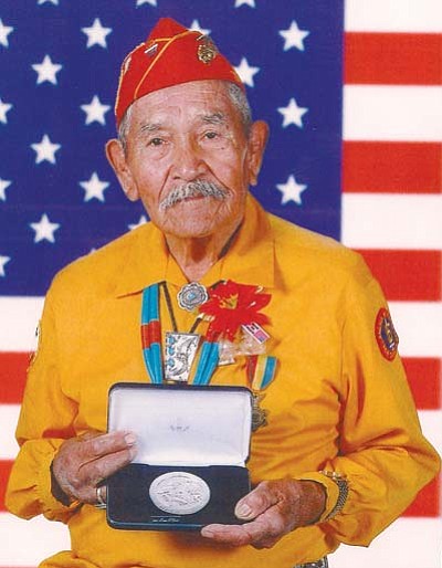 <i>Courtesy photo</i><br>
Navajo Code Talker Lemuel B. Yazzie poses with his Congressional Silver Medal of Honor. Yazzie passed away May 28. He was 91.