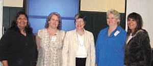 Photo by TC District Media
Pictured with Governor Napolitano are TC teachers Sharlene Navajo, Cynthia Robbins, Delma Glasgow and Constance Benally.