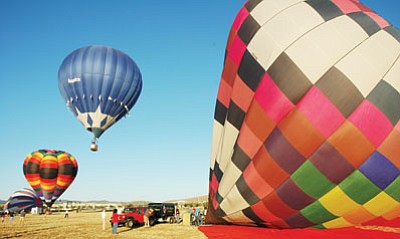 Hot air balloons again will be part of Prescott Valley Days.<br>
TribFilePhoto/Cheryl Hartz