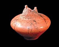 El Prado presents master potter Jeff Margolin with new designs, shapes, and forms of vessels to capture your imagination, to hold your attention and to stir your senses.  Meet Jeff and discover the allure of the vessel at the opening artist’s reception on Friday, April 1 from 5-8 p.m.