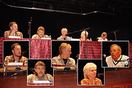 The League of Women Voters Sedona-Verde Valley and the Cottonwood Chamber of Commerce sponsored a candidates’ forum for the Cottonwood City Council on Thursday. The five candidates, (left to right) Tim Elinski, Ruben Jauregui, Linda Norman, Karen Pfeifer and Darold Smith, fielded a broad range of questions meant to help voters decide who will fill the four City Council seats currently in contention. This will be Cottonwood’s first vote by-mail-only election.
VVN/Jon Pelletier
