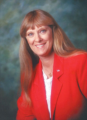 Diane Joens is the mayor of Cottonwood