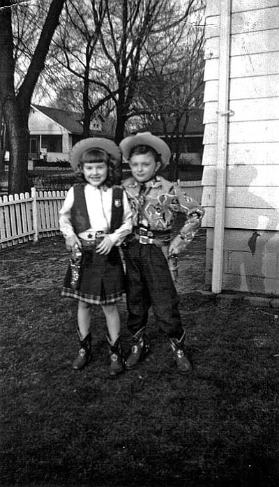 Sandra McIntyre at age 6 with her brother Gary Melvin, 7, in the front yard of their childhood home in Pontiac Ill. Gary now lives in Flagstaff. Submitted by Sandra J. McIntyre of Camp Verde.
