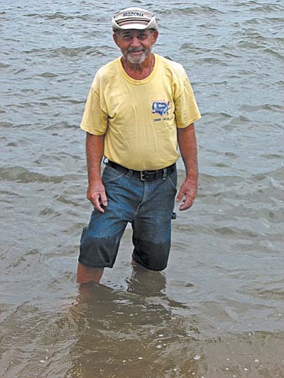 Cottonwood's Al Slusser completed his Coast 2 Coast walk Friday morning in Annapolis, Md., Slusser began the walk Oct. 1, 2009, by stepping out of the Pacific Ocean at Mission Beach in San Diego. In all, he walked over 3,200 mile.