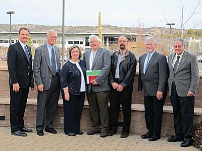 Yavapai College Foundation President Steve Walker, Chris Witbeck, Yavapai College Director of Nursing, and members of the Yavapai County Medical Society.  Pictured from left to right: Steve Walker; Oren Thompson; Chris Witbeck; John Oakley, MD; Bill Thrift, MD; Ron Harvey, MD; Joe McNally, MD.