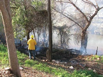 Courtesy Merry Shanks, Verde Valley VVFD<br>
A controlled burn in Cornville reignited near Oak Creek Ranch School Thursday afternoon.