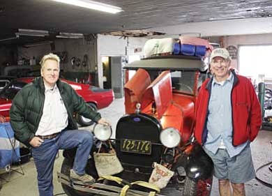 Ryan Williams/WGCN<br>
Iver Peterson (left) and Terry Moore wait for their 1929 Model A to be repaired by Jimmy Walker at Perfection Automotive.
