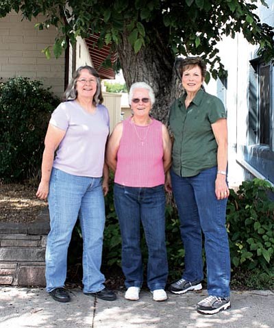 From left: Williams ESA members Vicki Andros, Dorothy Miller and Mary Nieman. Not pictured are ESA members Connie Freson and Carolyn Smith. Marissa Freireich/WGCN