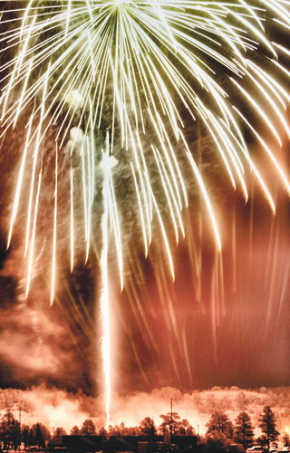 Fireworks will light up the sky Saturday | Williams-Grand Canyon News