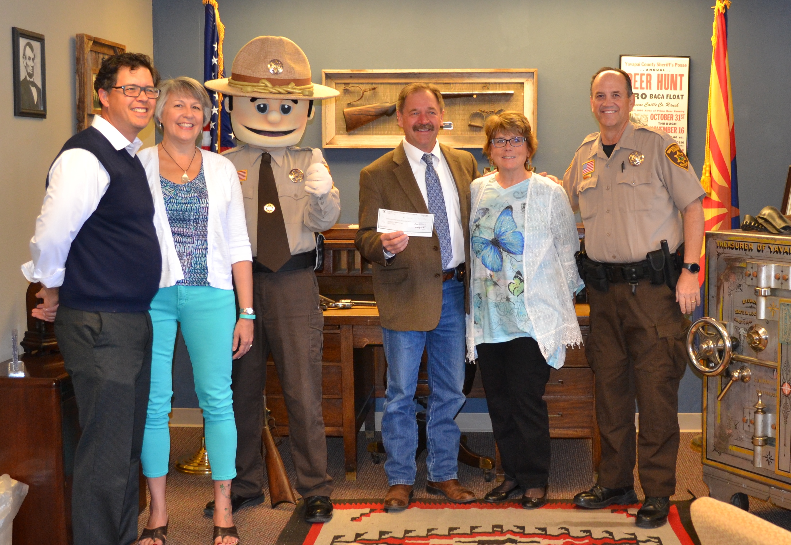 Yavapai County Sheriffs Office Gets 6800 Grant From Insurance Company The Daily Courier 9505