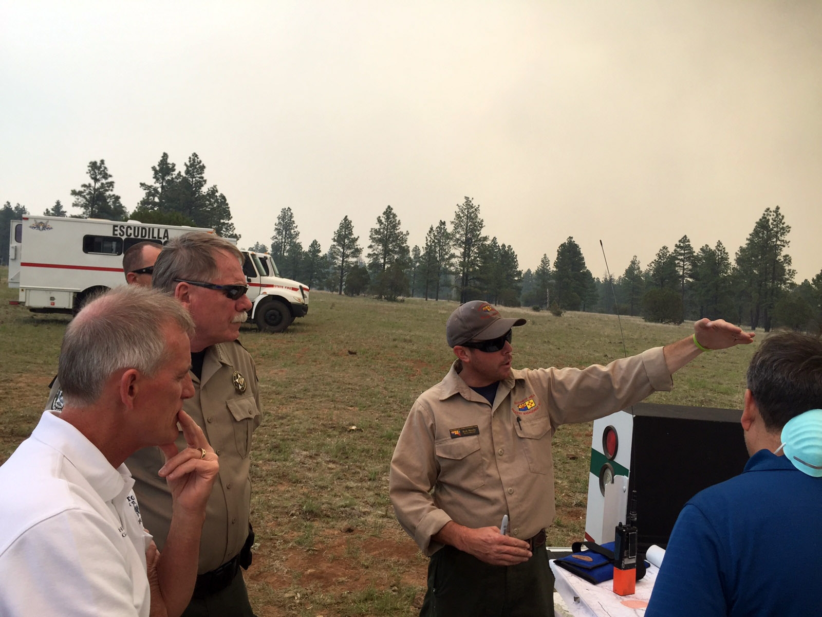 Firefighters keep wildfire near Show Low at bay The Daily Courier