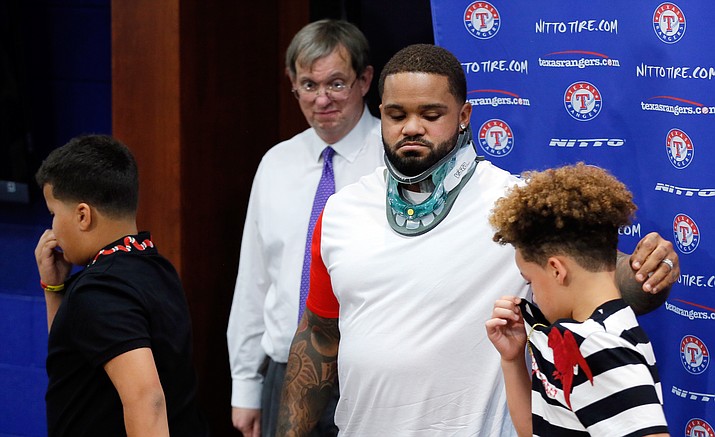 Prince Fielder emotional as he ends MLB career after surgeries, The Daily  Courier