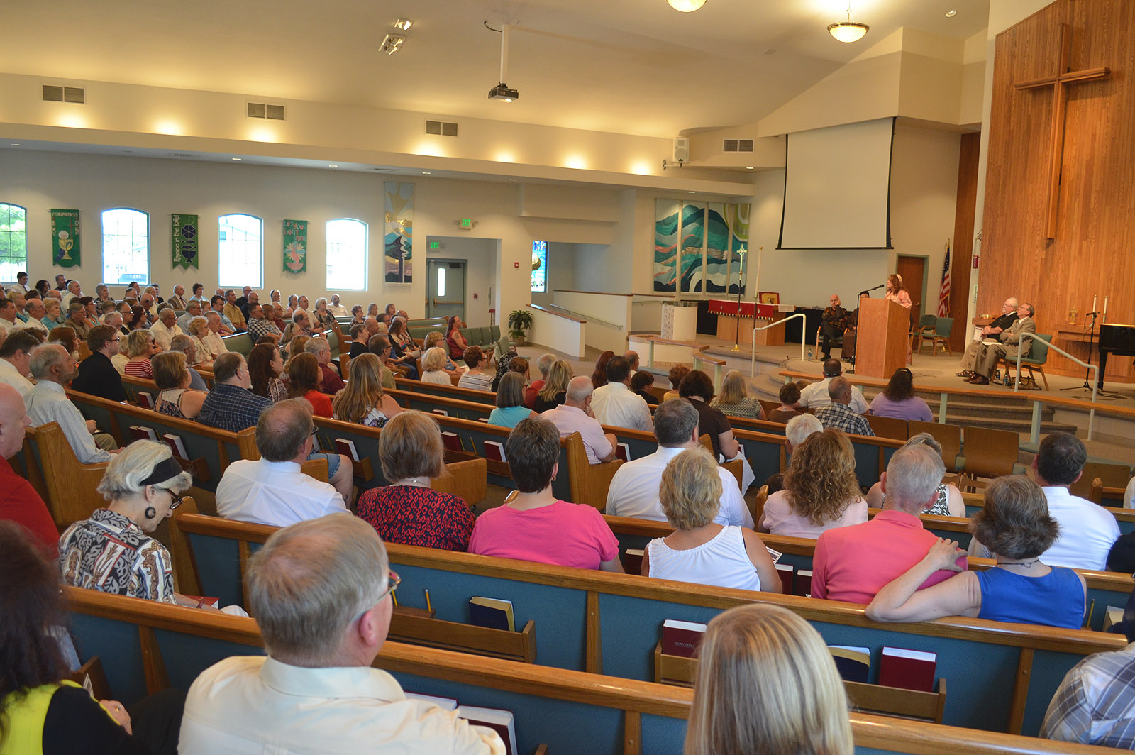 Multi-denomination clergy outreach a hit with residents | Kingman Daily ...