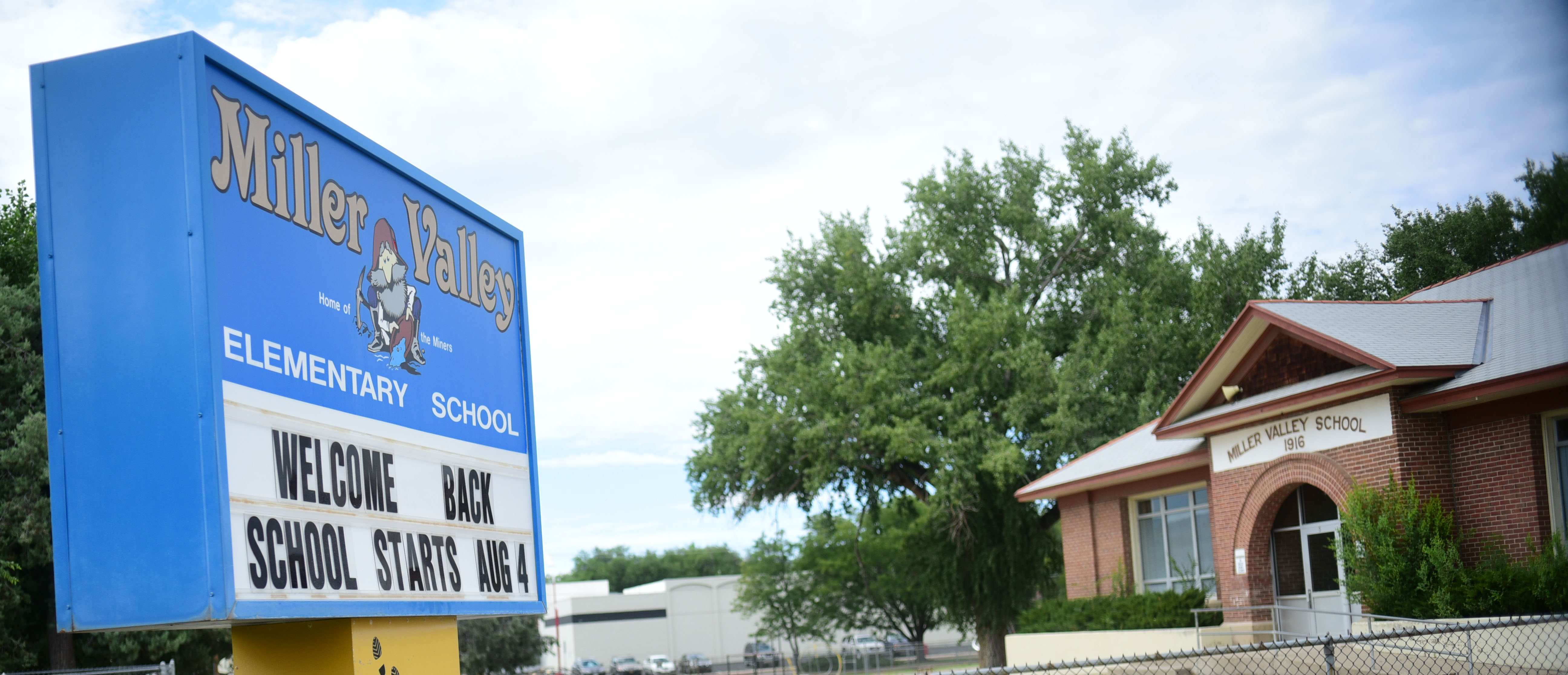 Prescott school district gets firm offer for three buildings Buyers