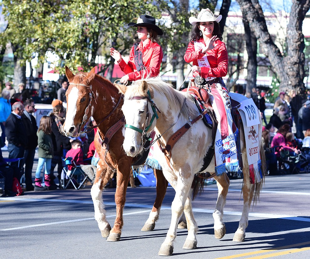 Prescott Christmas Parade The Daily Courier Prescott, AZ