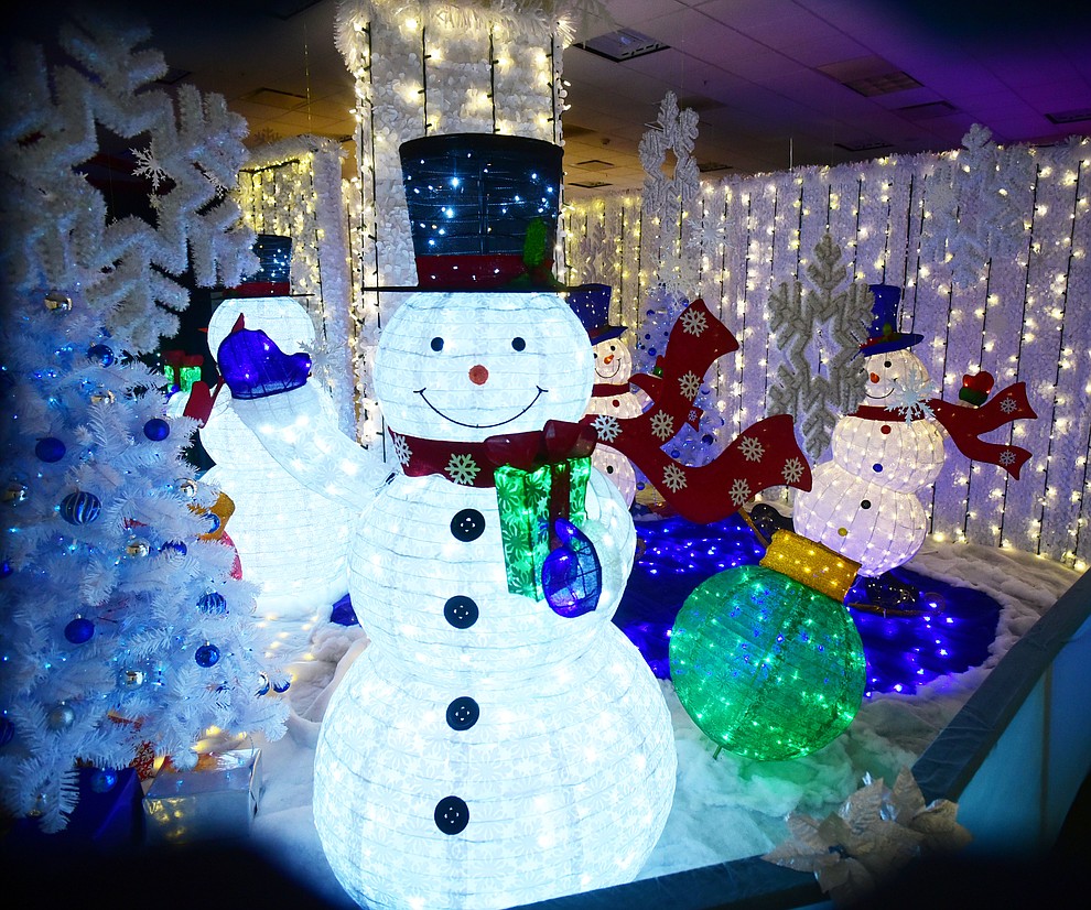 The Enchanted Christmas Tour of Lights opened November 25 and runs through December 30, 2016 at the Prescott Gateway Mall.(Les Stukenberg/The Daily Courier)