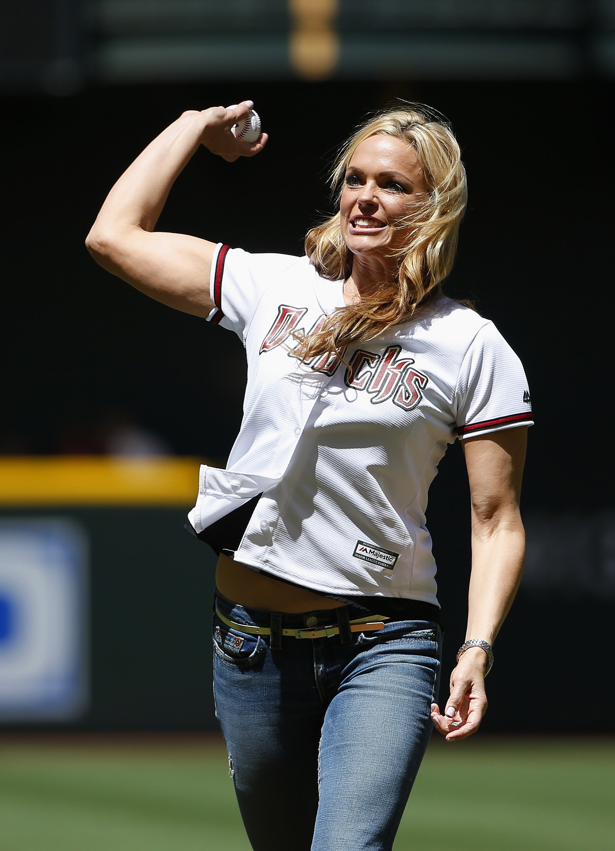 Olympic pitcher Jennie Finch is aiming for the next generation of softball ...