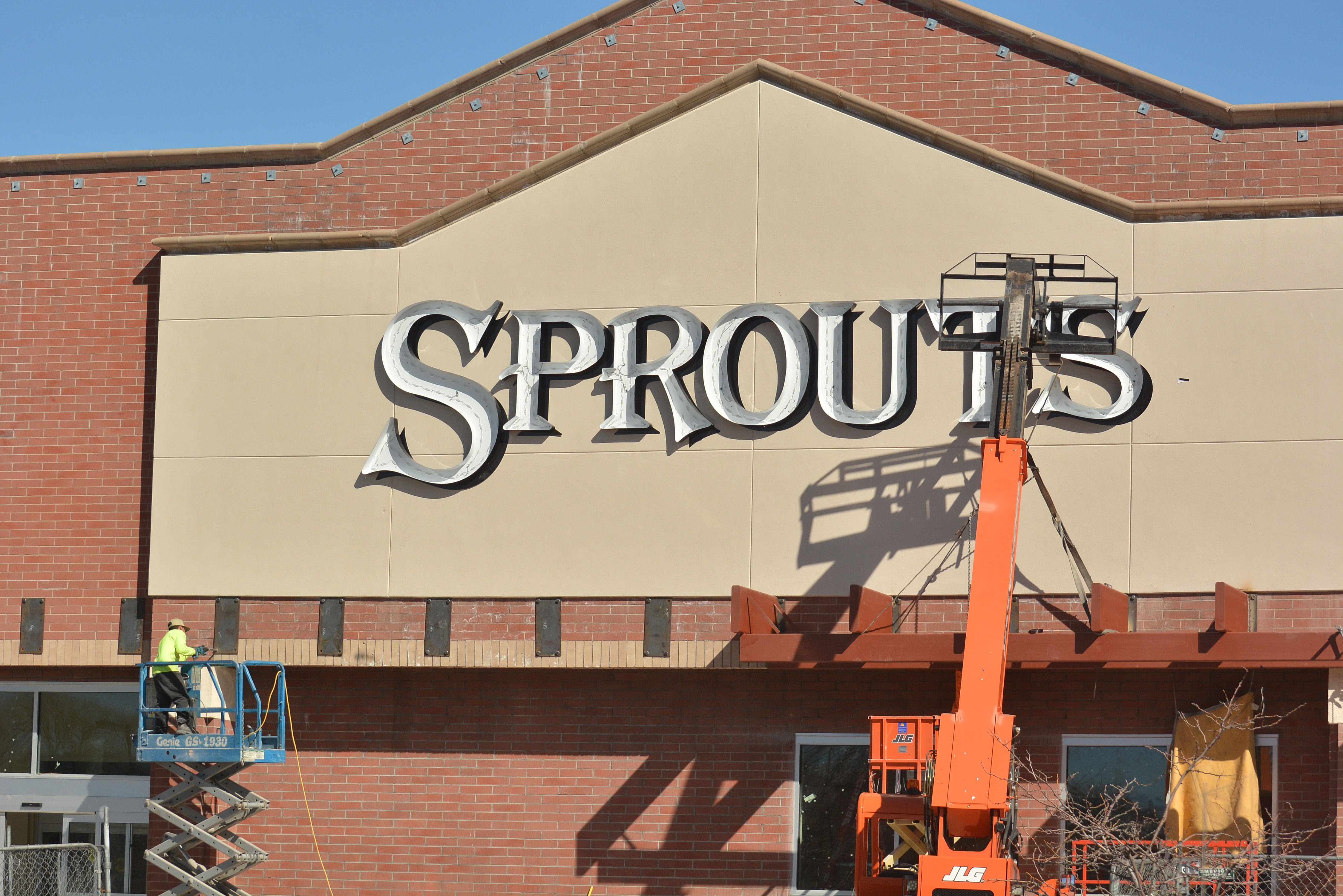 Photo Signs of progress on Prescott Sprouts store The Daily Courier