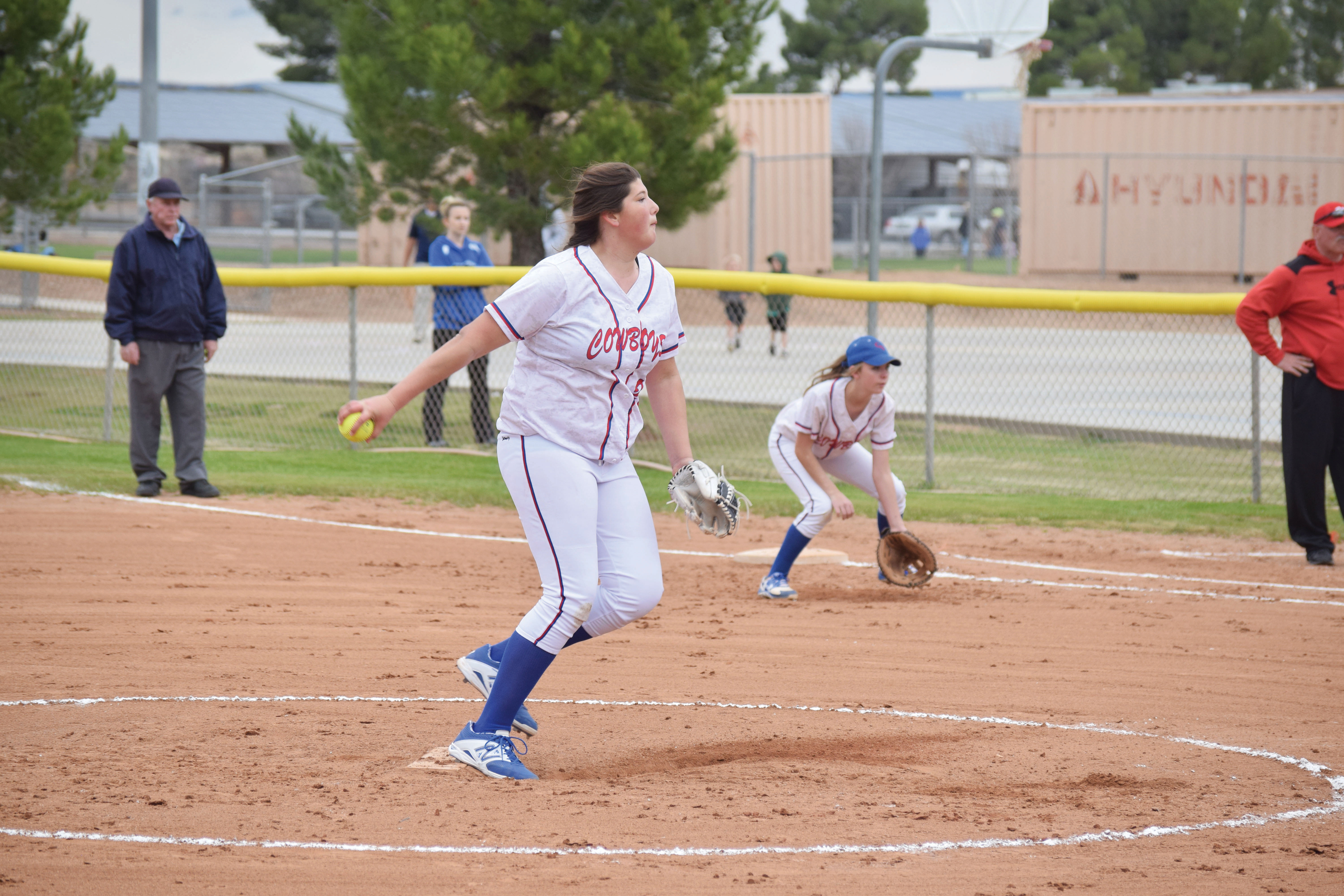 Camp Verde’s Finley dominant in high school debut days after basketball season The Verde