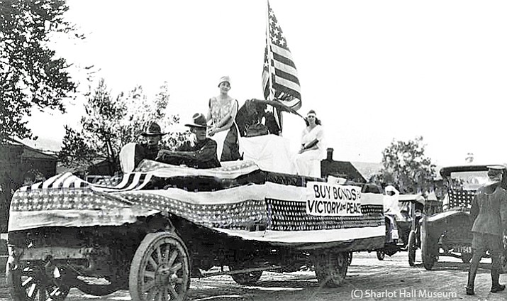WWI-era parade. (Courtesy/Sharlot Hall Museum, call number PA-102PB)

