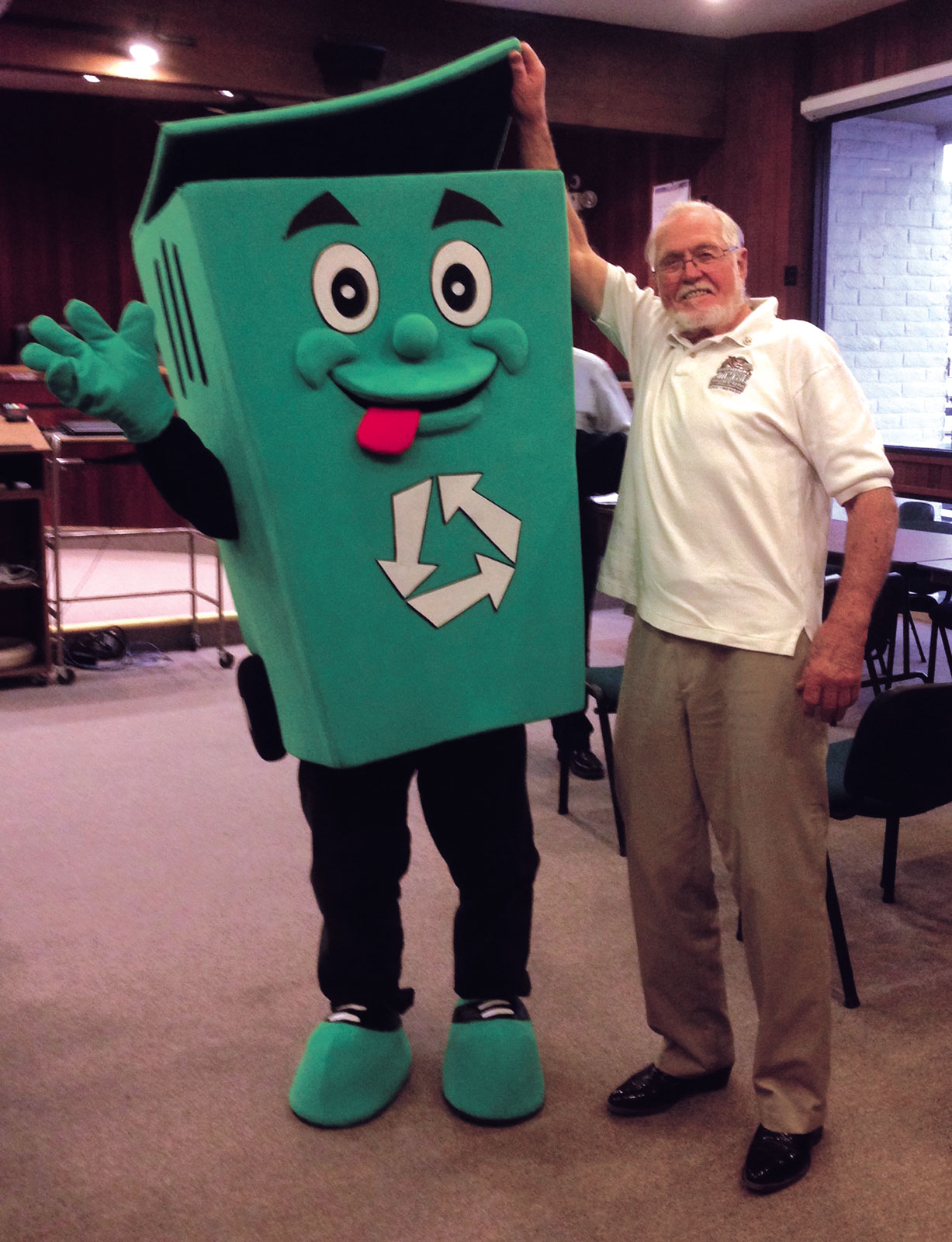 Kingman's Name the Recycling Mascot contest nearing its end Kingman Daily Miner Kingman, AZ