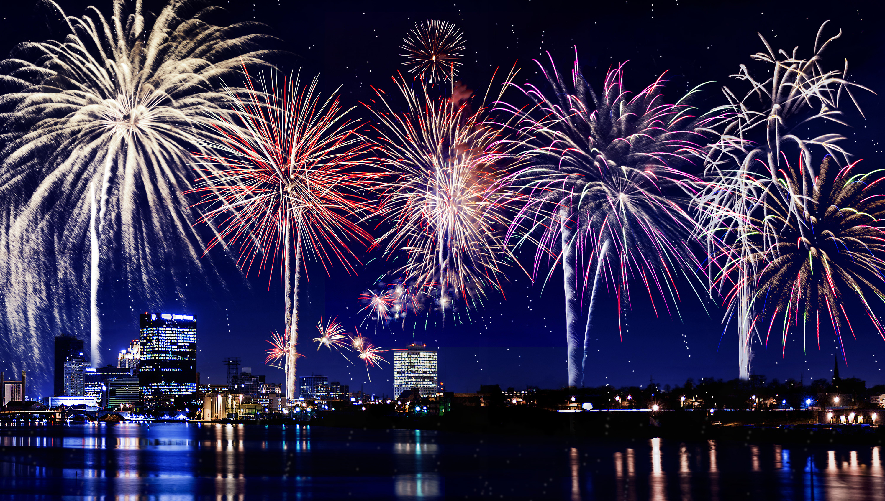 Fireworks may be banned in Mohave County, but there are still shows to see | The Kingman Miner