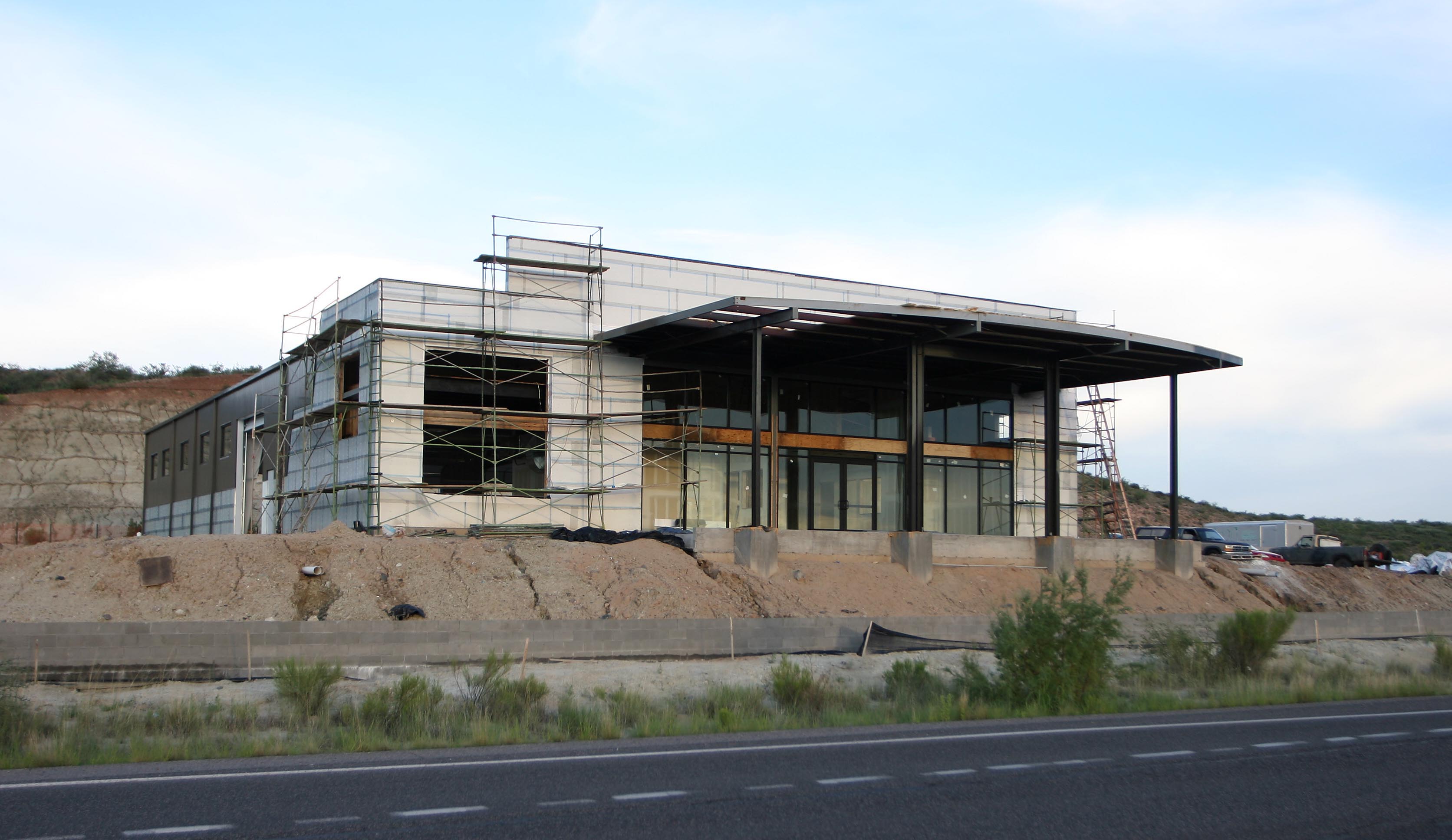 Vince’s Auto Body expects to open new SR 260 location in midSeptember