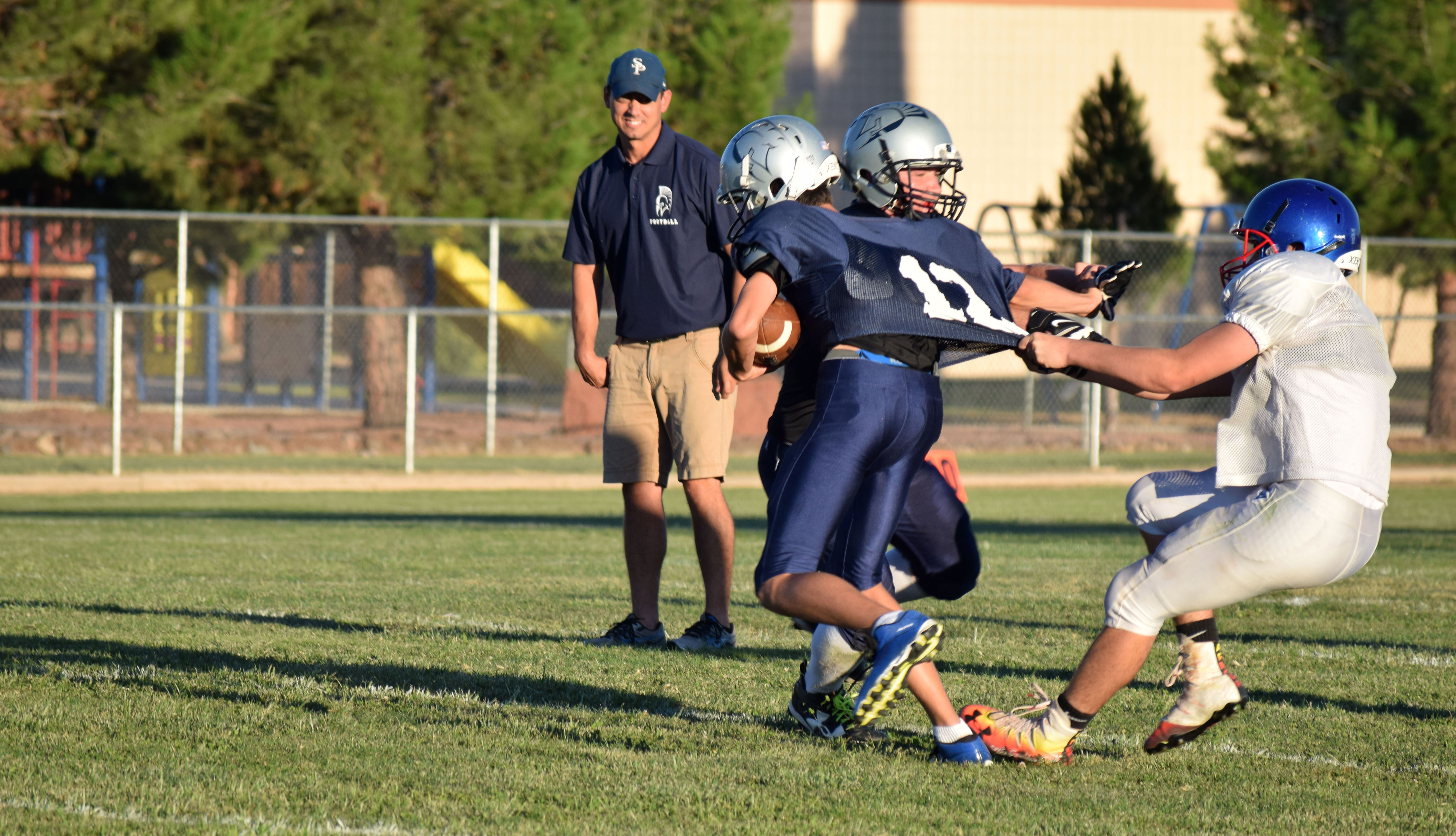 Camp Verde football ready to look good against more than just ‘air