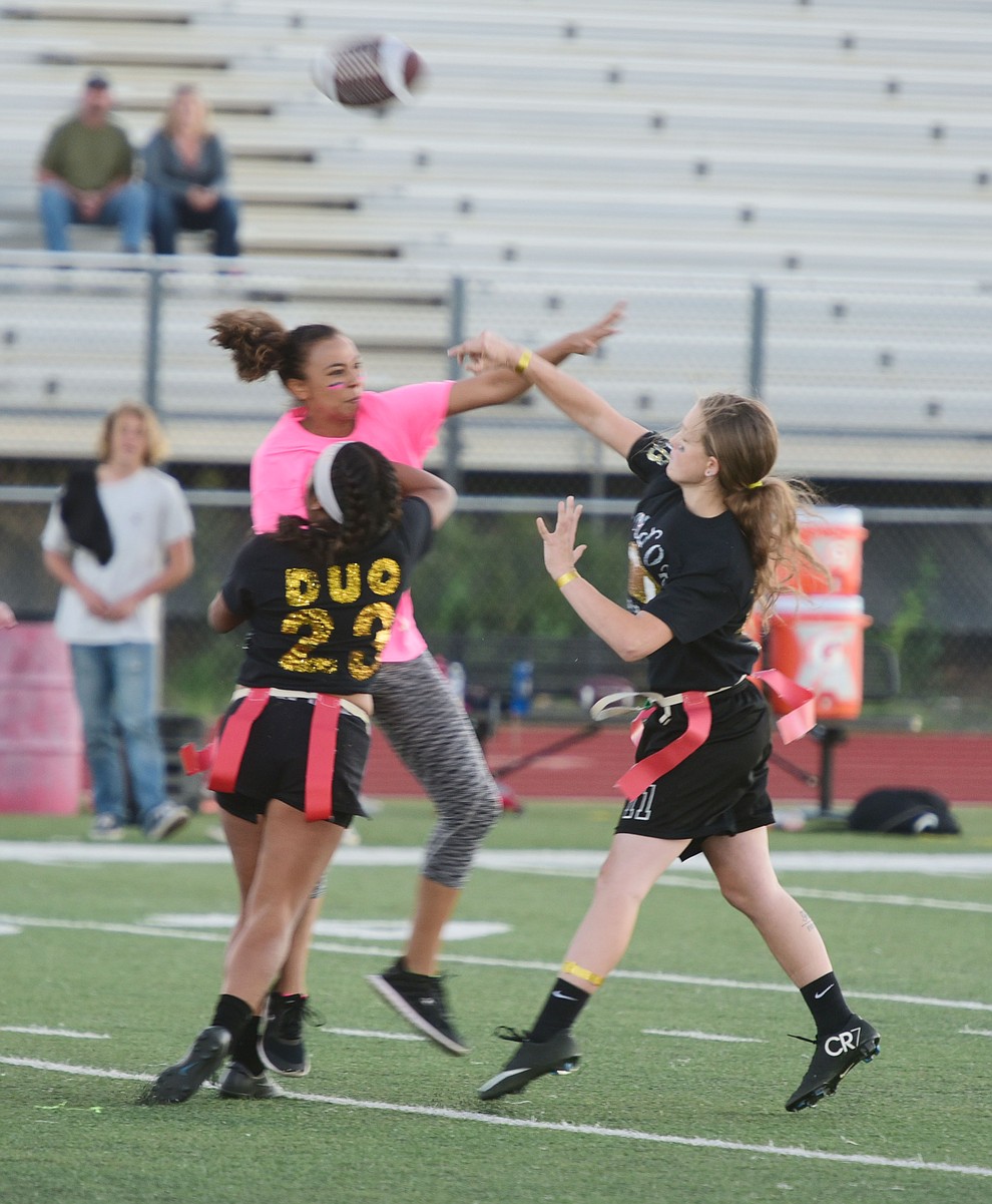 Powder Puff Football Porn - BMHS Powder Puff And Bonfire 09 20 17 | The Daily Courier | Prescott, AZ