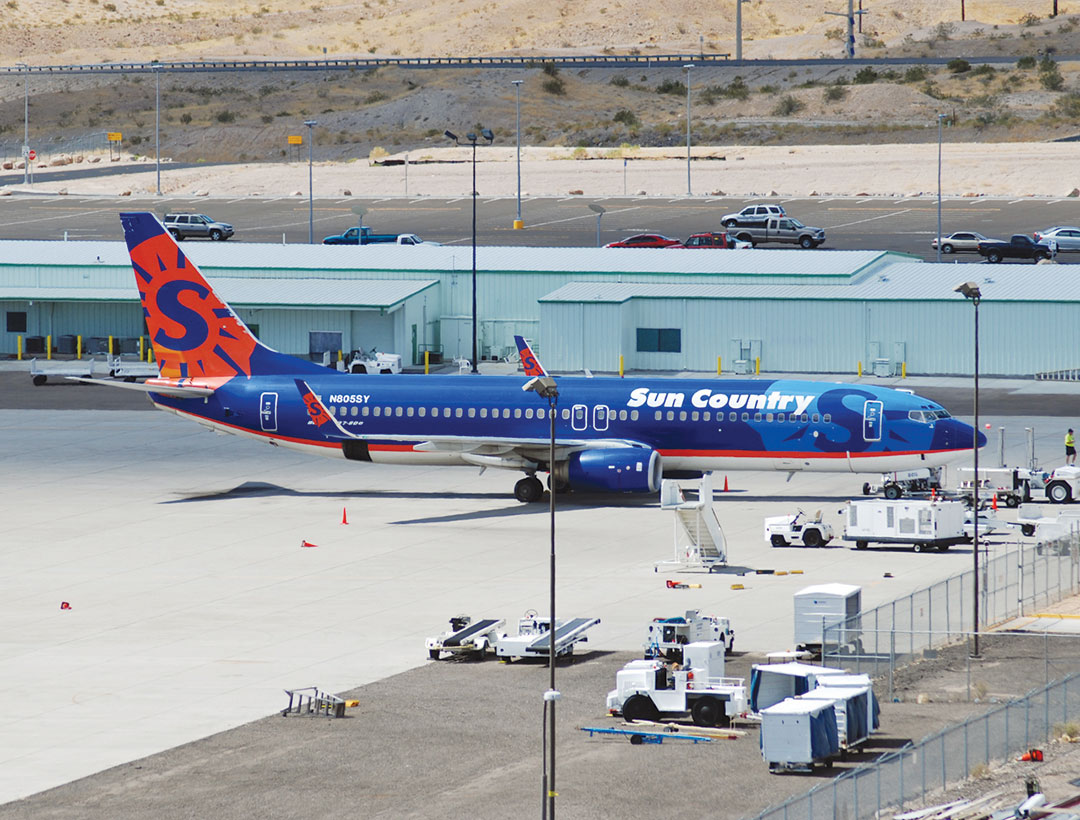 what airlines is fly to phoenix from bullhead city airport
