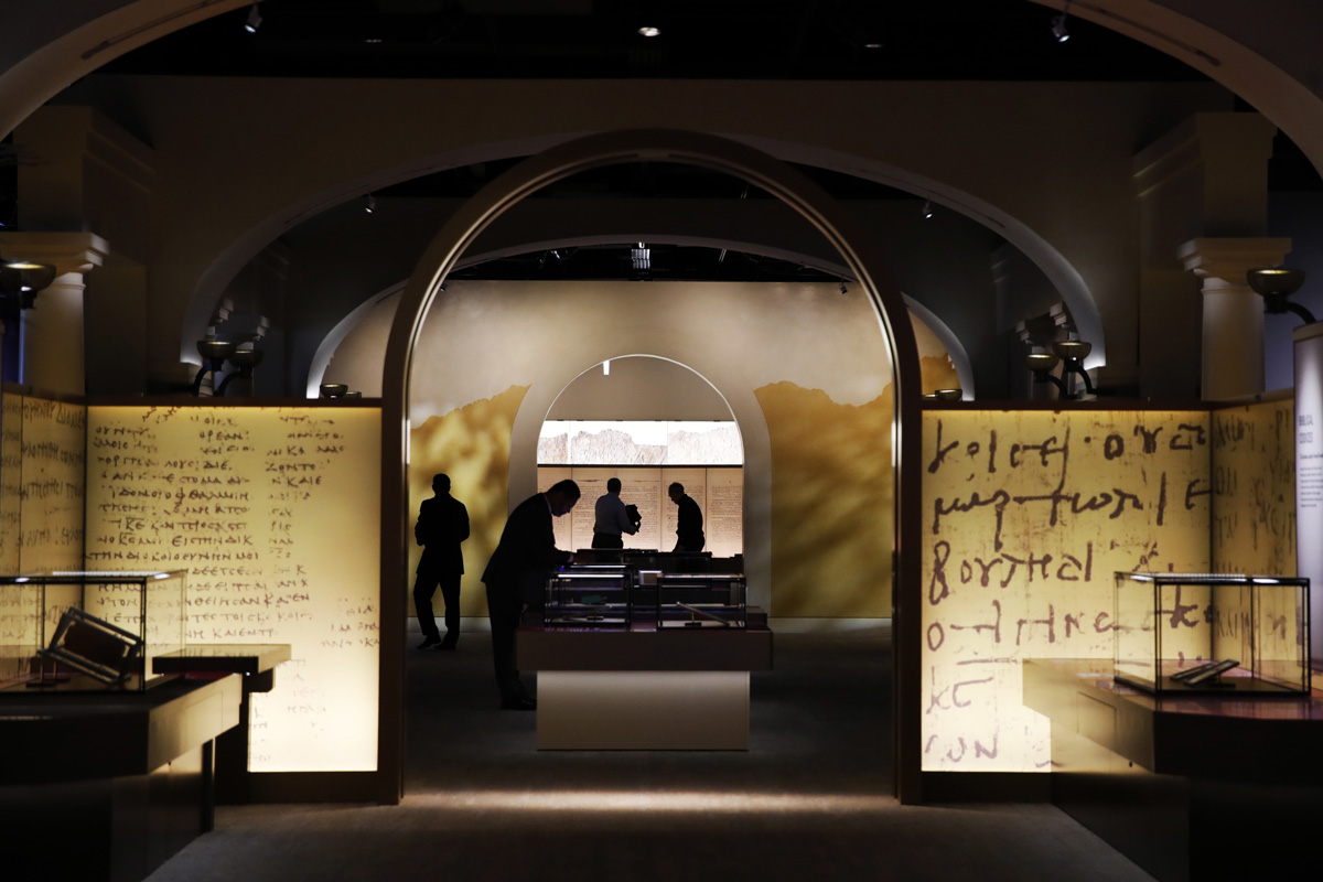 Museum of the Bible, built by Hobby Lobby owner, opens in