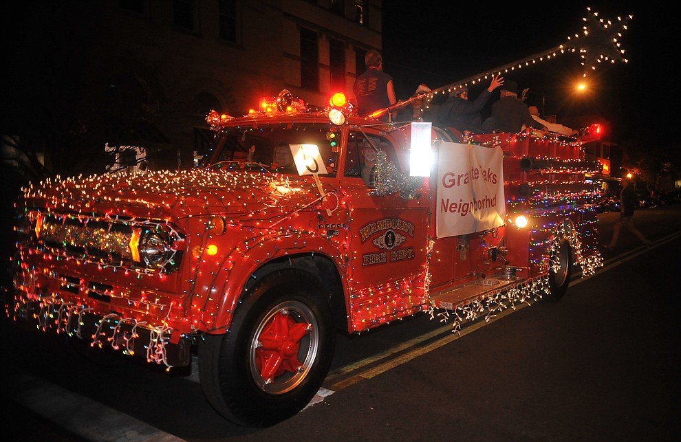 22nd Annual Prescott Holiday Light Parade The Daily Courier