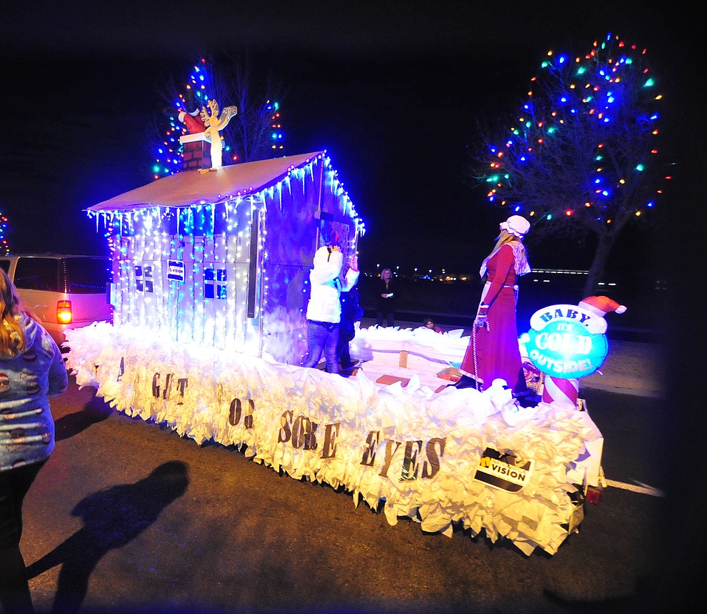 Prescott Valley Light Parade 2017 The Daily Courier Prescott, AZ