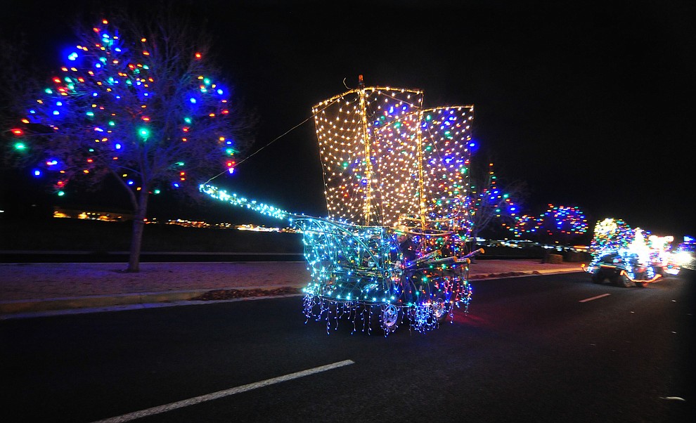 Prescott Valley Light Parade 2017 The Daily Courier Prescott, AZ