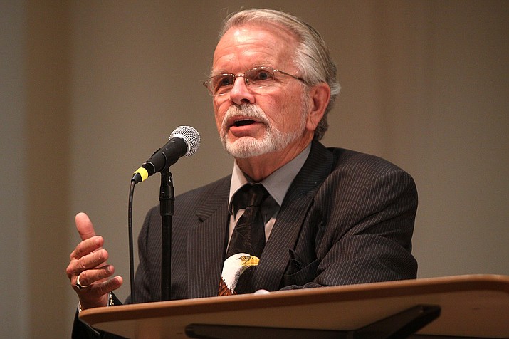 Clair Van Steenwyk speaking at a debate for the United States Senate at Deer Valley Church in Phoenix, Arizona. (2012 photo by Gage Skidmore, Wikimedia https://goo.gl/YxTvea)