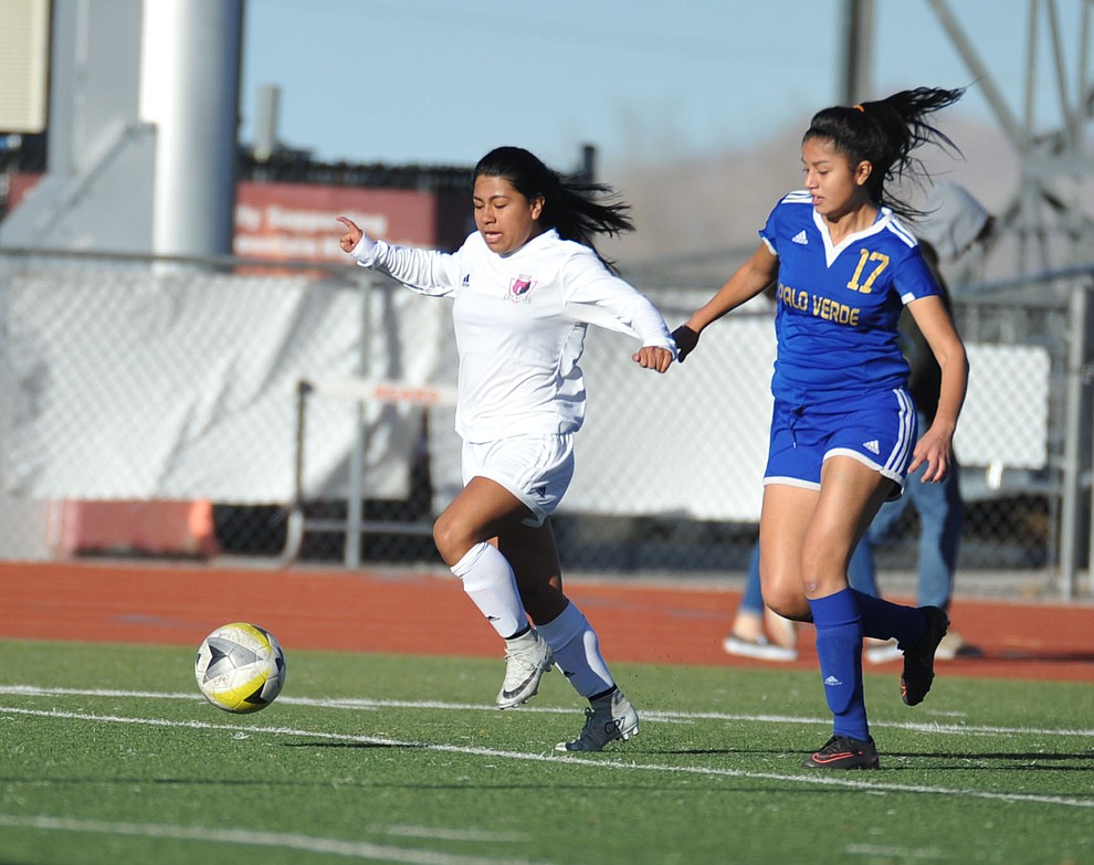 Bradshaw Mountain's Kayre Meza brings the ball upfield as the Bears take on Palo Verde Magnet Thursday in the Arizona Athletic Association's play-in round for the State Soccer Tournament that begins on Tuesday. (Les Stukenberg/Courier)