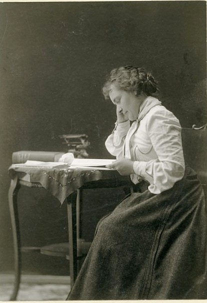 Photo detail