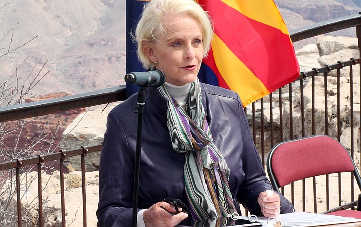 Cindy McCain reads a statement on behalf of her husband, Sen. John McCain. (Erin Ford/WGCN)