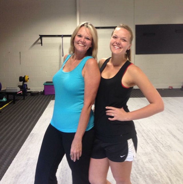 mom- Paula Howell 54 Daughter- Amanda Howell 28
